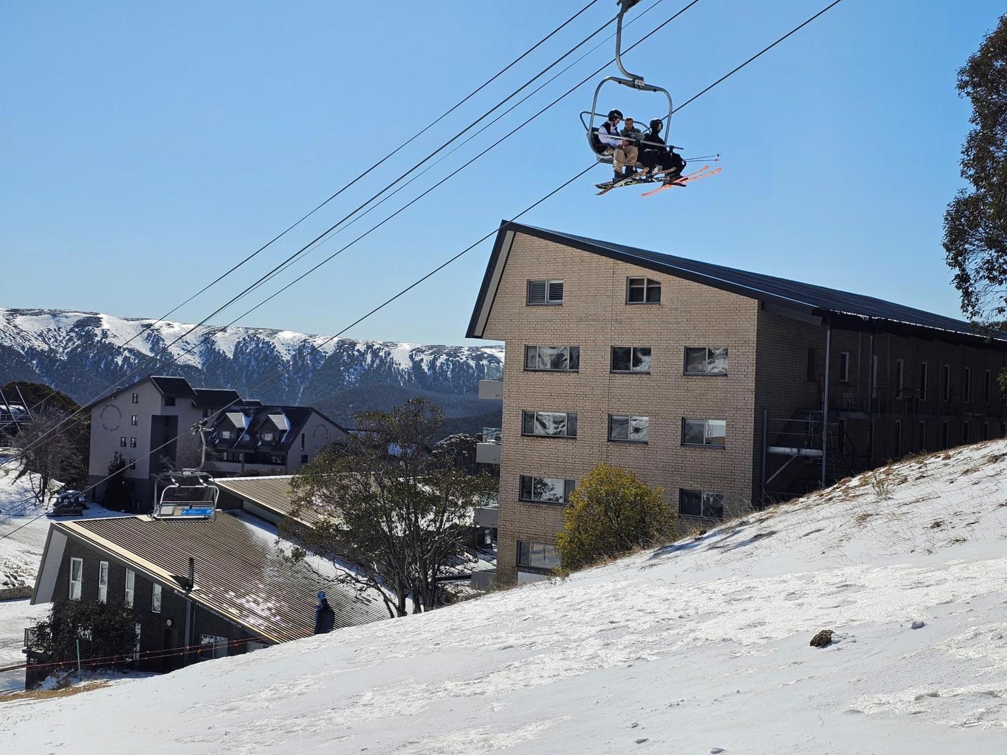 Alpine View Apartments Falls Creek Exterior photo